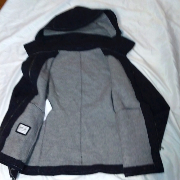 NWOT ARMANI COLLEZIONI WOMAN'S HOODED JACKET - Picture 6 of 9